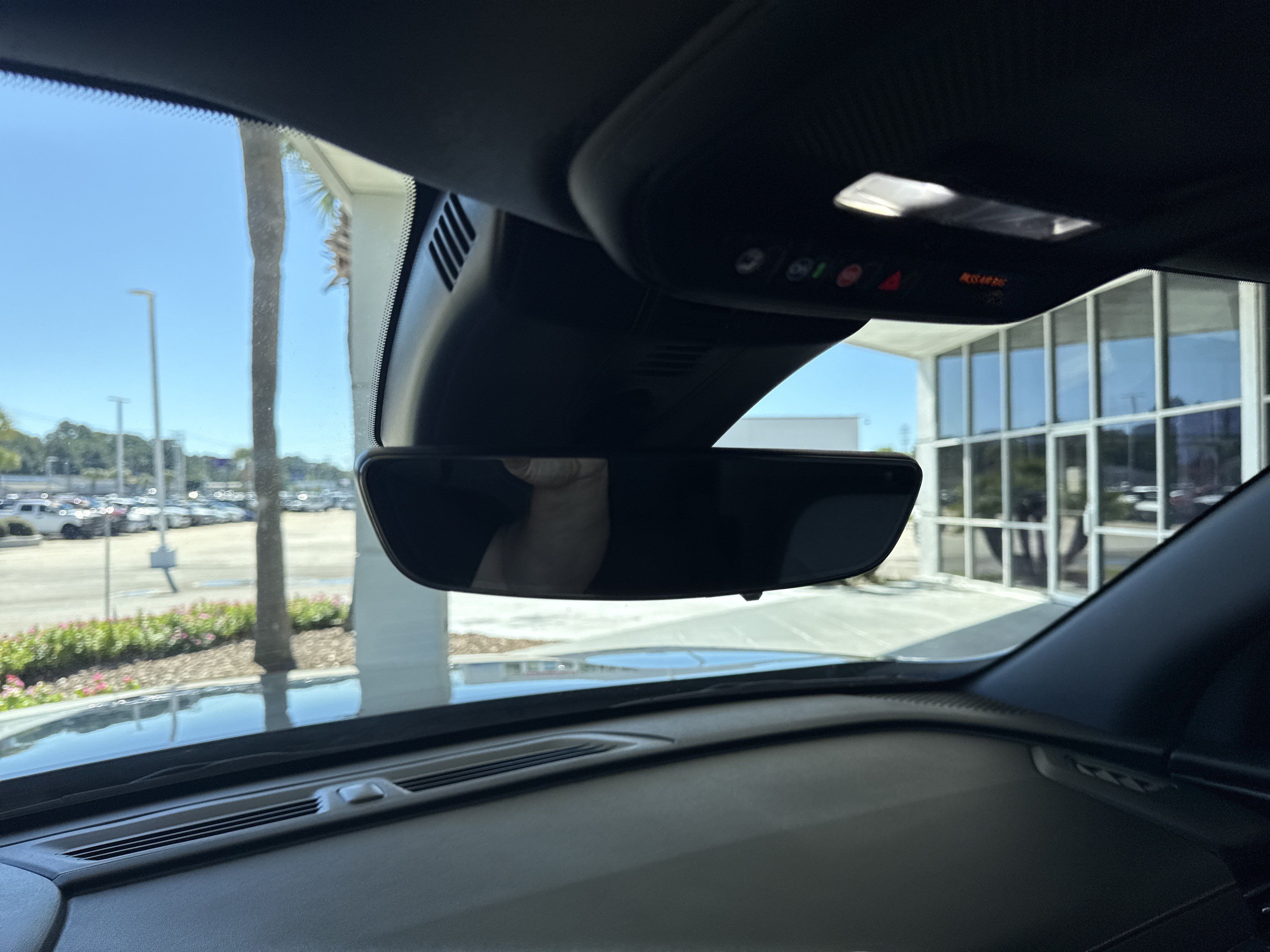 Used 2026 Chevrolet Traverse LT w/ Driver Confidence Package FWD image 28