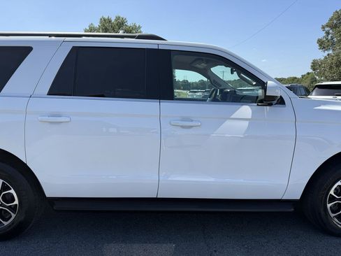 Used 2024 Ford Expedition Max XLT AWD/4WD image 45