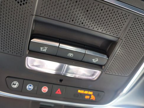 Used 2024 Chevrolet Traverse RS w/ LPO, Floor Liner Package image 31