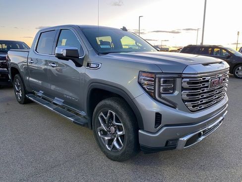 Used 2024 GMC Sierra 1500 Denali w/ Technology Package image 4