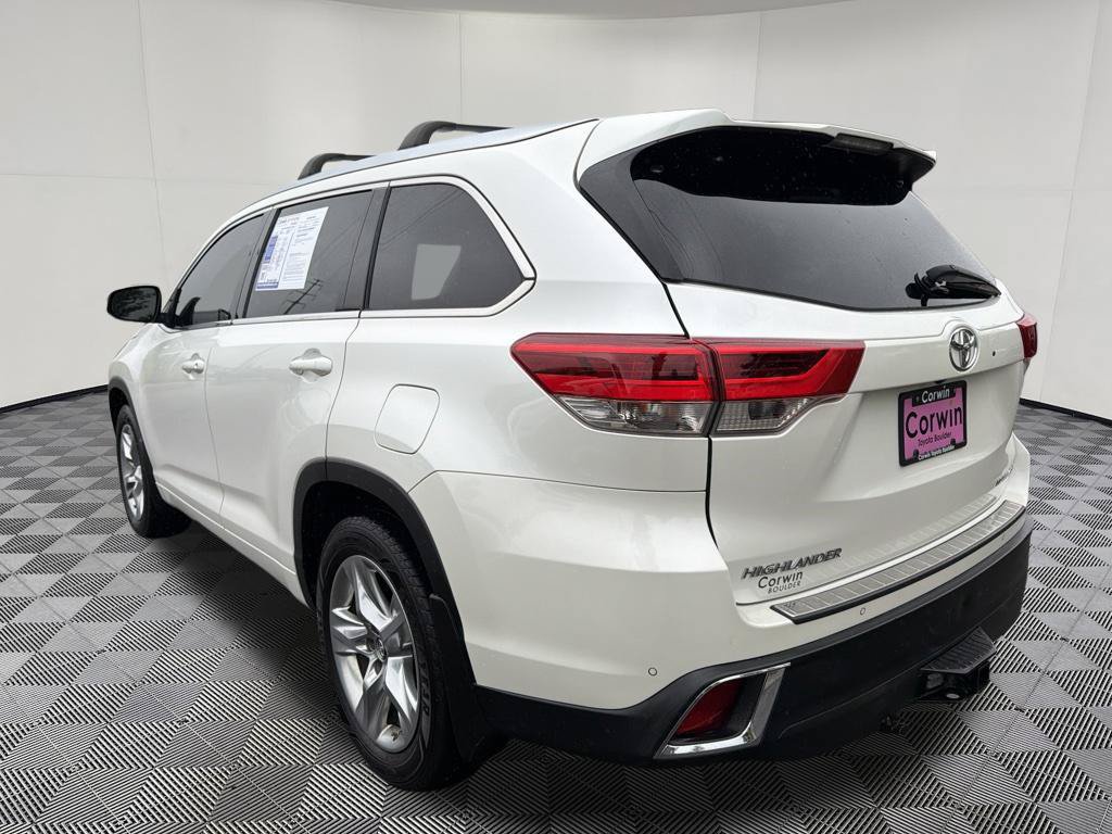 Used 2018 Toyota Highlander Limited AWD/4WD image 5
