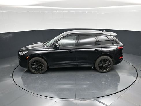 Used 2025 Lincoln Corsair Reserve w/ Jet Appearance Package image 55