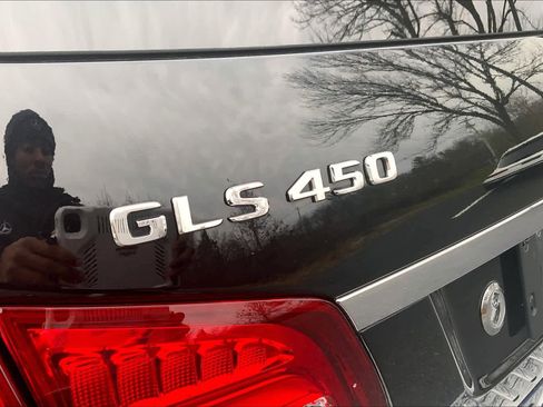 Used 2019 Mercedes-Benz GLS 450 4MATIC image 32