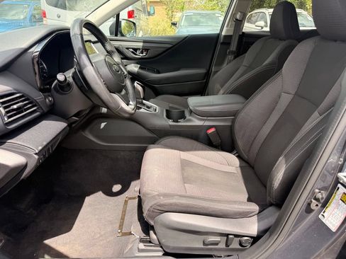 Used 2024 Subaru Outback Premium AWD/4WD image 16