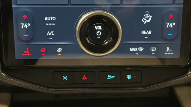 Used 2024 Ford Expedition Limited AWD/4WD image 18