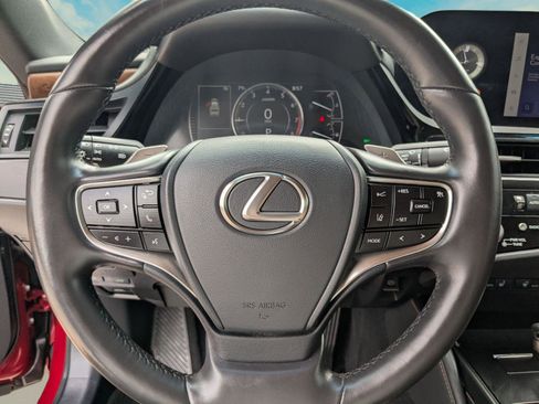 Certified 2025 Lexus ES 350 w/ Premium Package FWD image 10