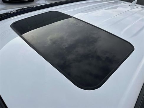 Used 2024 Toyota RAV4 XLE image 13