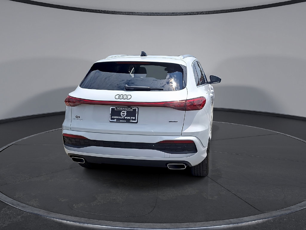 Used 2025 Audi Q5 Premium AWD/4WD image 8