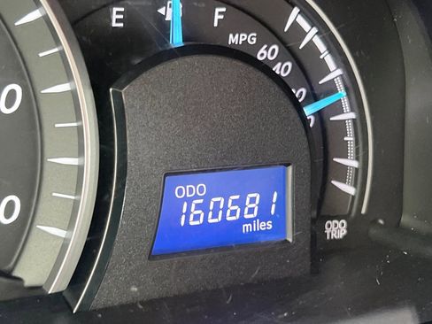 Used 2012 Toyota Camry LE image 20