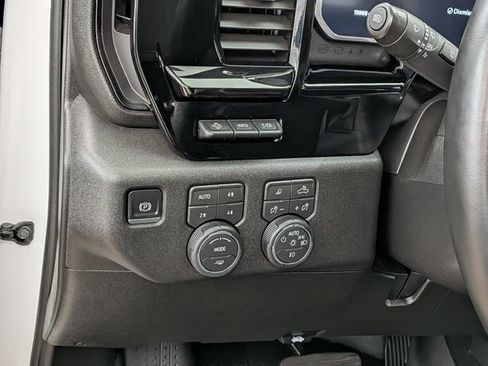 Used 2026 Chevrolet Silverado 2500 ZR2 AWD/4WD image 16