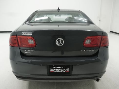 Used 2010 Buick Lucerne CXL w/ Driver Confidence Package FWD image 5