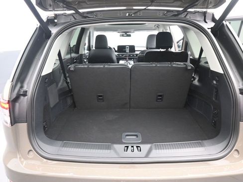 New 2025 Lincoln Aviator 2WD w/ Equipment Group 101A image 14