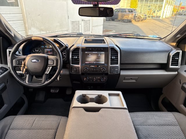 Used 2015 Ford F150 XLT w/ Equipment Group 302A Luxury AWD/4WD image 26
