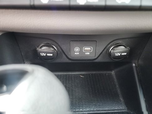 Used 2018 Hyundai Tucson SE image 8