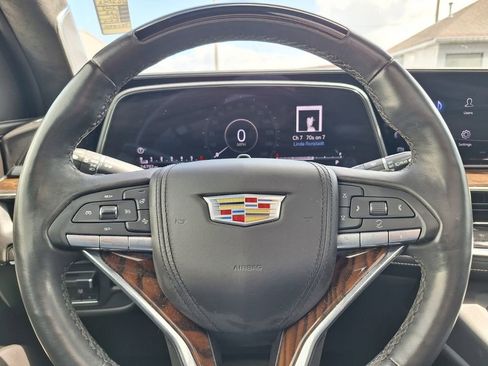 Used 2023 Cadillac Escalade ESV Sport Platinum w/ Heavy-Duty Trailer Package image 17