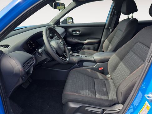 New 2026 Honda HR-V Sport image 9