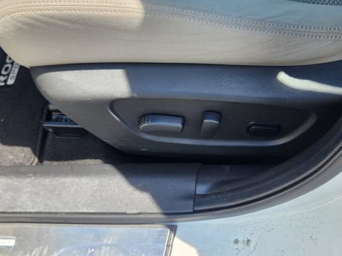 Used 2020 Nissan Rogue Sport SV w/ All-Weather Package AWD/4WD image 23