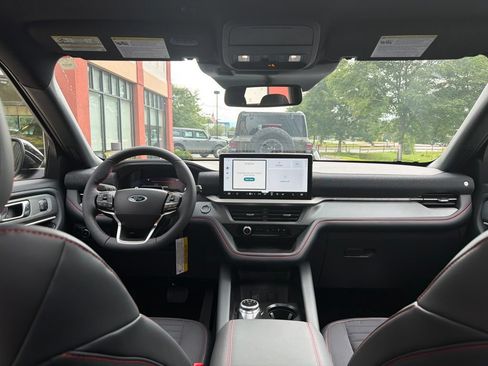 New 2026 Ford Explorer ST-Line w/ ST-Line Street Pack AWD/4WD image 49