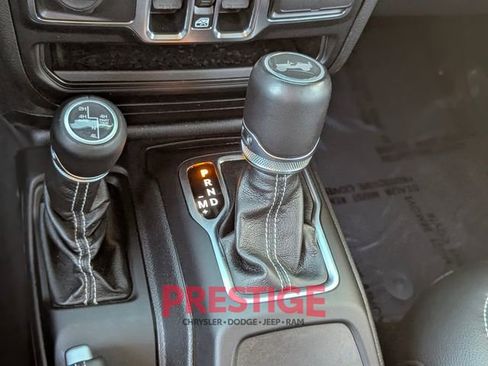 Used 2022 Jeep Wrangler Unlimited Sahara 4xe image 24