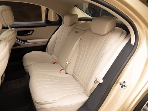 Used 2022 Mercedes-Benz S 500 4MATIC image 21