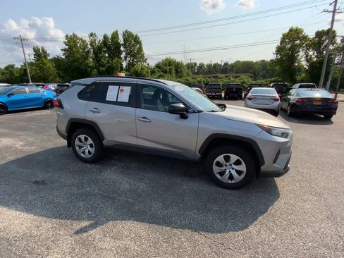 Used 2020 Toyota RAV4 LE w/ All Weather Liner Package AWD/4WD image 9