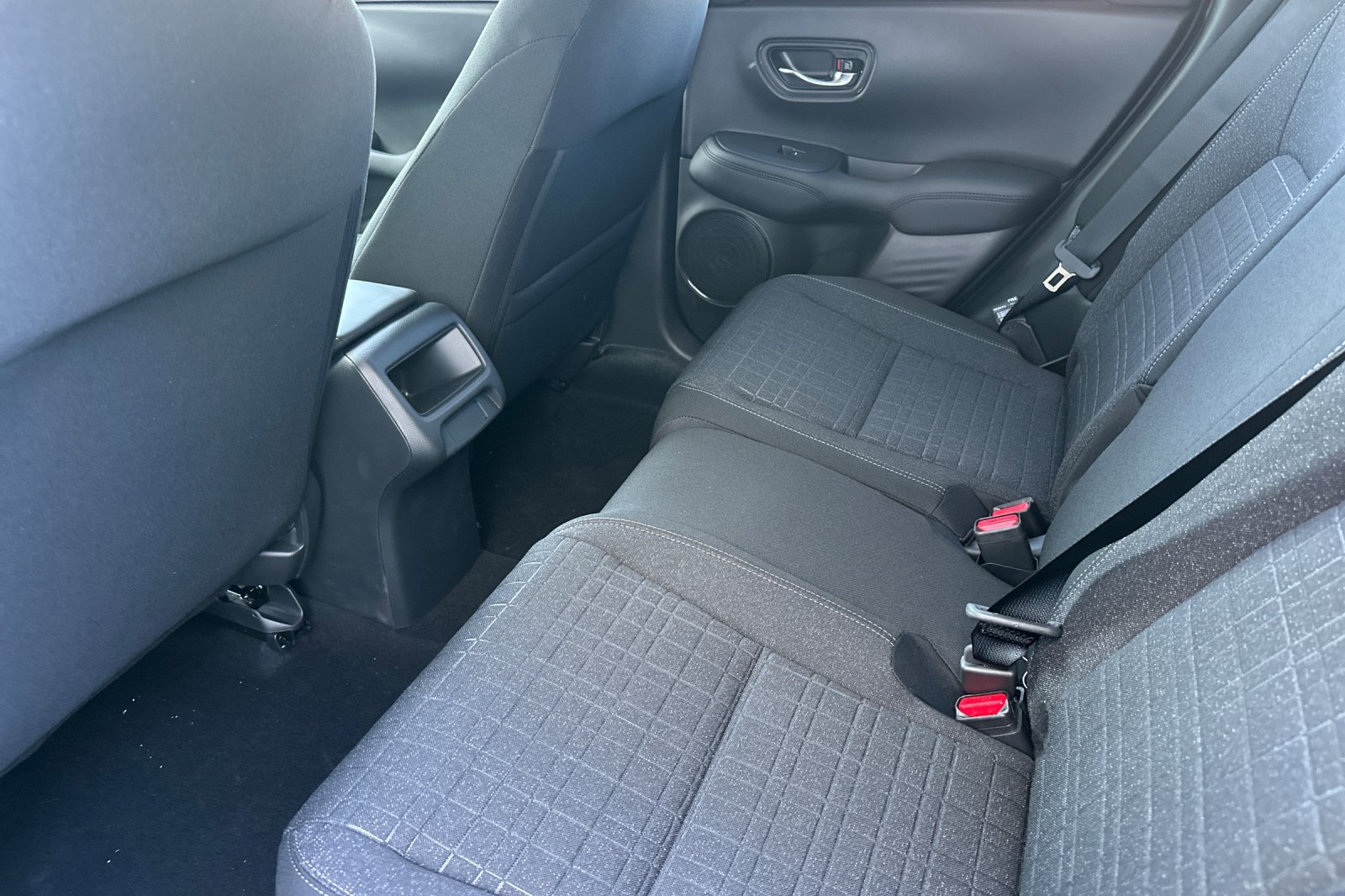 New 2027 Honda HR-V LX image 11