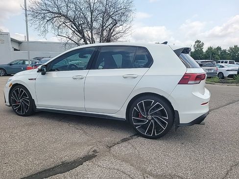 Used 2022 Volkswagen GTI Autobahn FWD image 8