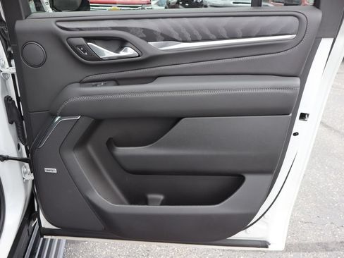 Used 2024 GMC Yukon XL Denali w/ LPO, Floor Liner Package AWD/4WD image 38