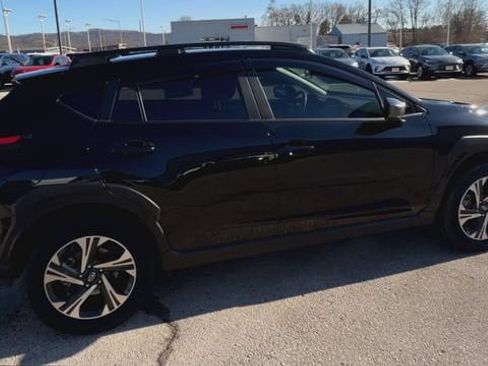 Used 2024 Subaru Crosstrek 2.0i Premium image 8