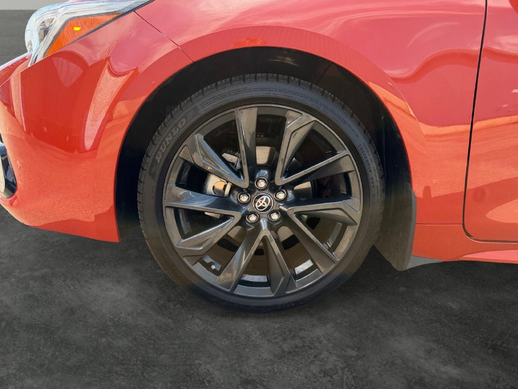 Used 2026 Toyota Corolla XSE FWD image 4