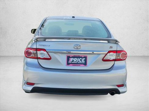 Used 2013 Toyota Corolla S w/ Premium Pkg FWD image 6