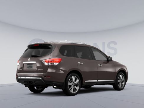 Used 2015 Nissan Pathfinder Platinum AWD/4WD image 4