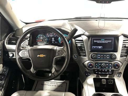 Used 2017 Chevrolet Tahoe LT w/ Luxury Package image 16