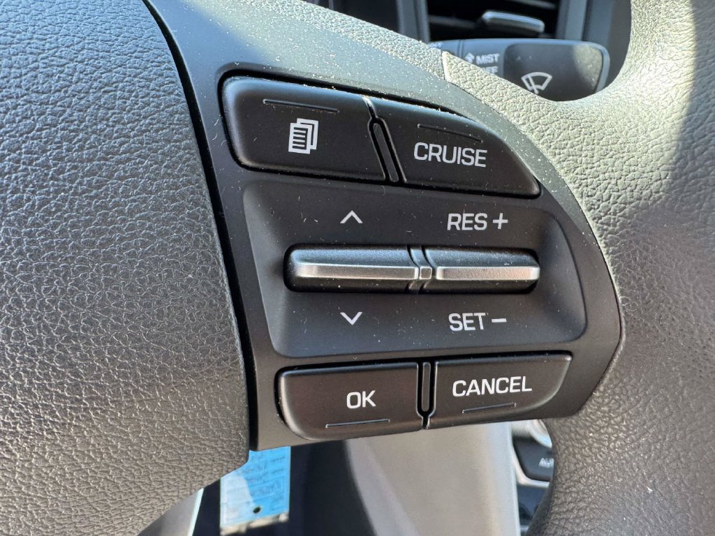 Used 2020 Hyundai Elantra SEL w/ Cargo Package (C1) FWD image 22