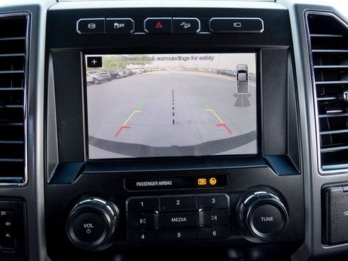 Used 2019 Ford F450 XLT w/ XLT Premium Package AWD/4WD image 42