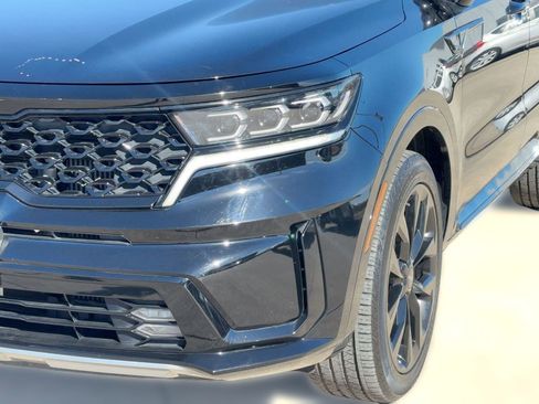 Used 2023 Kia Sorento SX image 11