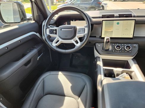 Certified 2025 Land Rover Defender 110 S AWD/4WD image 13