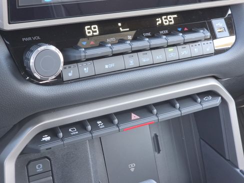 New 2026 Toyota Tundra Limited image 22