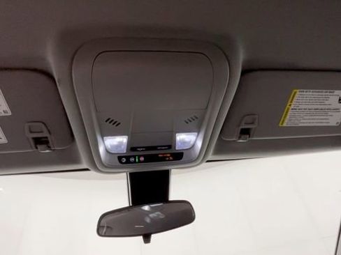 Used 2024 Chevrolet Equinox LS w/ LS Convenience Package AWD/4WD image 33