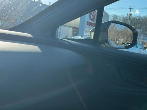 New 2026 Toyota Prius Plug-In Hybrid image 15