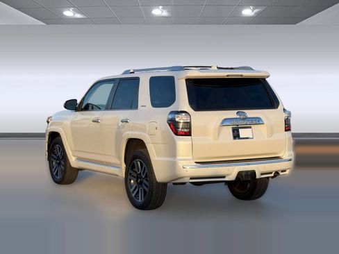 Used 2016 Toyota 4Runner Limited image 3
