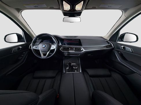 Used 2022 BMW X7 xDrive40i AWD/4WD image 9