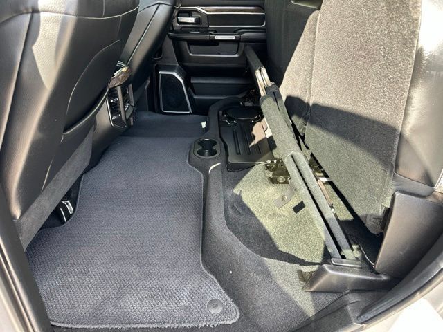 Used 2019 RAM 3500 Laramie AWD/4WD image 33