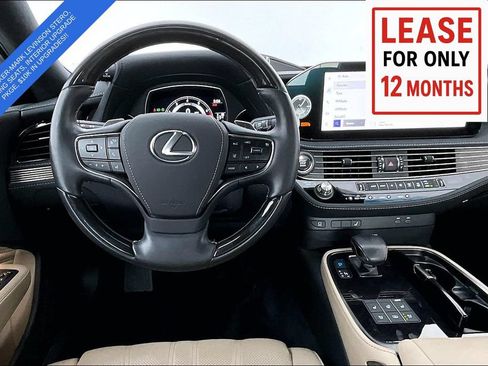 Used 2023 Lexus LS 500 AWD w/ Interior Upgrade Package image 6