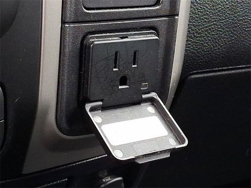 Used 2016 RAM 1500 Big Horn image 25