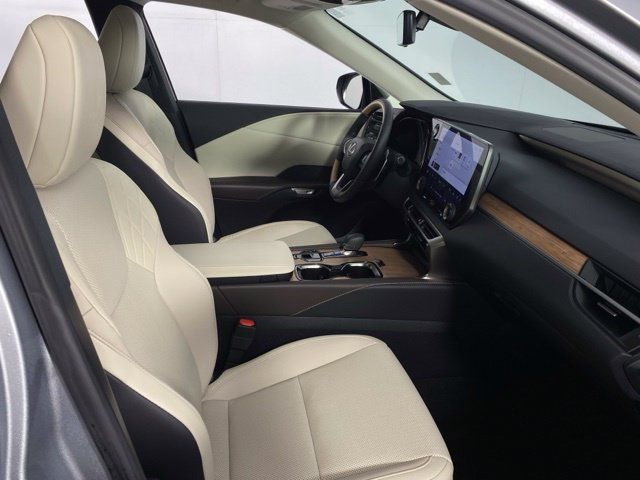 Used 2024 Lexus RX 350 Premium w/ Accessory Package (Z1) FWD image 16