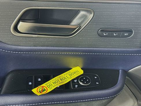 New 2026 INFINITI QX80 4WD w/ Sport Exterior Package image 23