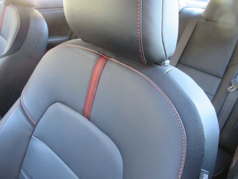 Used 2025 Nissan Sentra SR w/ SR Premium Package image 14