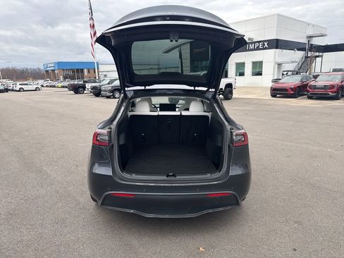 Used 2021 Tesla Model Y Performance image 21