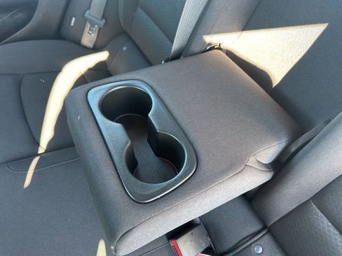 Used 2024 Chevrolet Malibu LT image 24